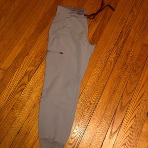 FIGS Zamora 2.0 Jogger Scrub Pants - CEMENT